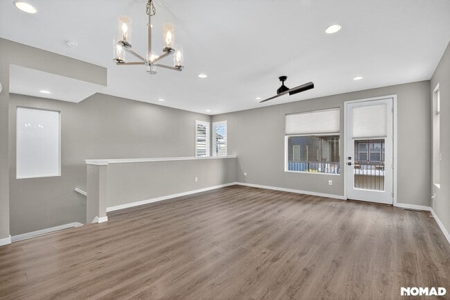 Building Photo - 9082 Delacorte St