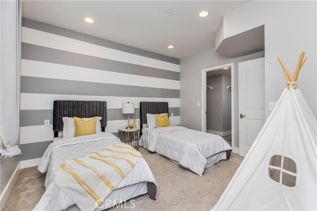 Building Photo - 11851 Laurelwood Dr