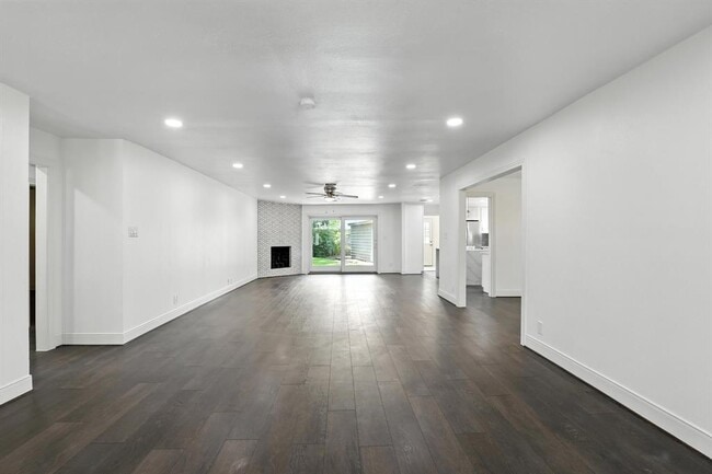Building Photo - 9226 Kapri Ln