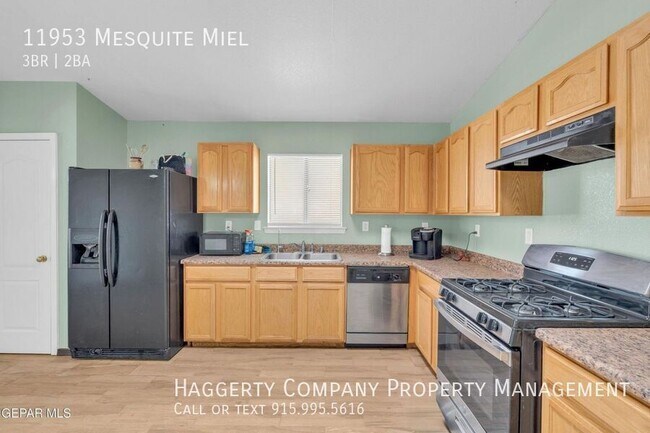 Building Photo - 11953 Mesquite Miel Dr