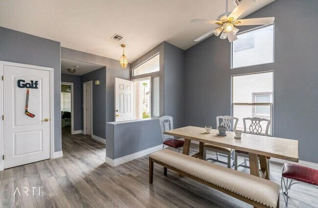 Building Photo - 1225 Pebble Beach Dr