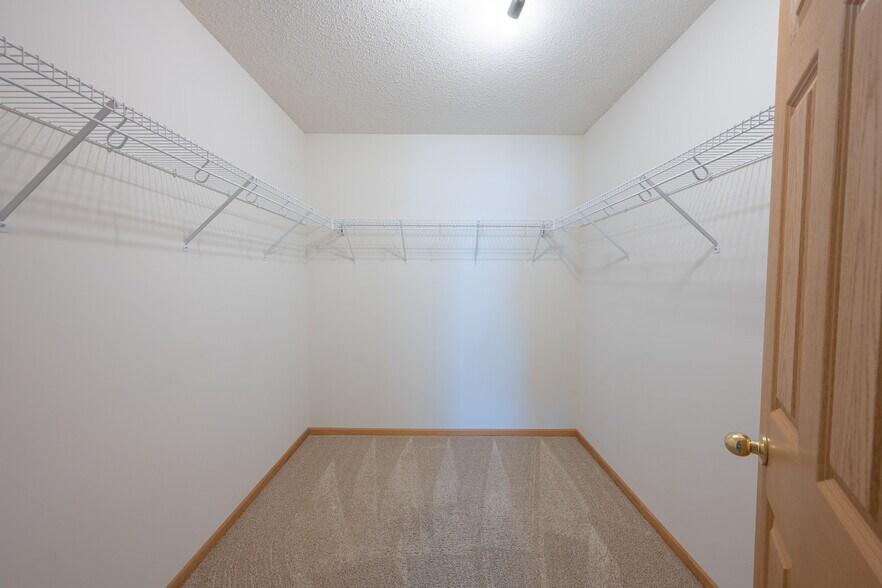 Building Photo - 18205 69th Pl N