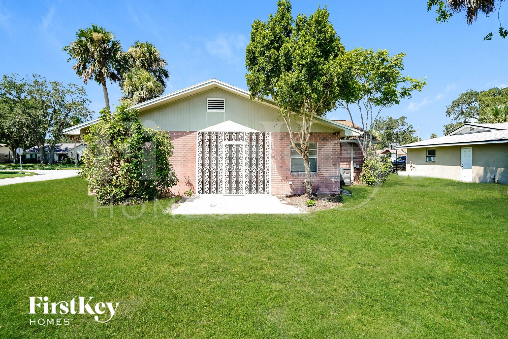 Building Photo - 1337 Mardrake Rd