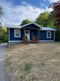 Building Photo - 607
