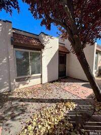 Building Photo - 1005 Baywood Dr