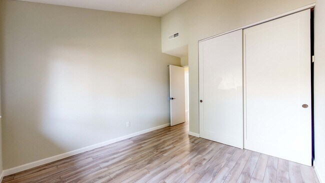 Building Photo - PURE Property Management Presents: Beautiful 3 Bedroom/2 Bath in Santa Rosa!