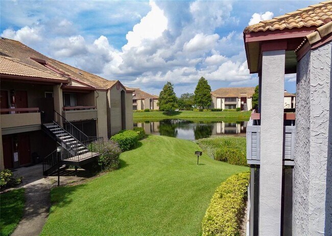 Building Photo - 10265 Gandy Blvd N