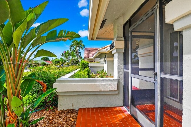 Building Photo - 9721 Majestic Way