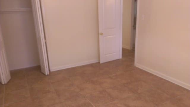 Building Photo - 4550 Lancelot Dr