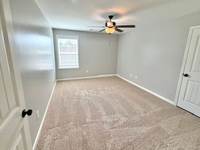 Building Photo - Oakland, Brand New 4 Bedroom 2.5 Bath Home
