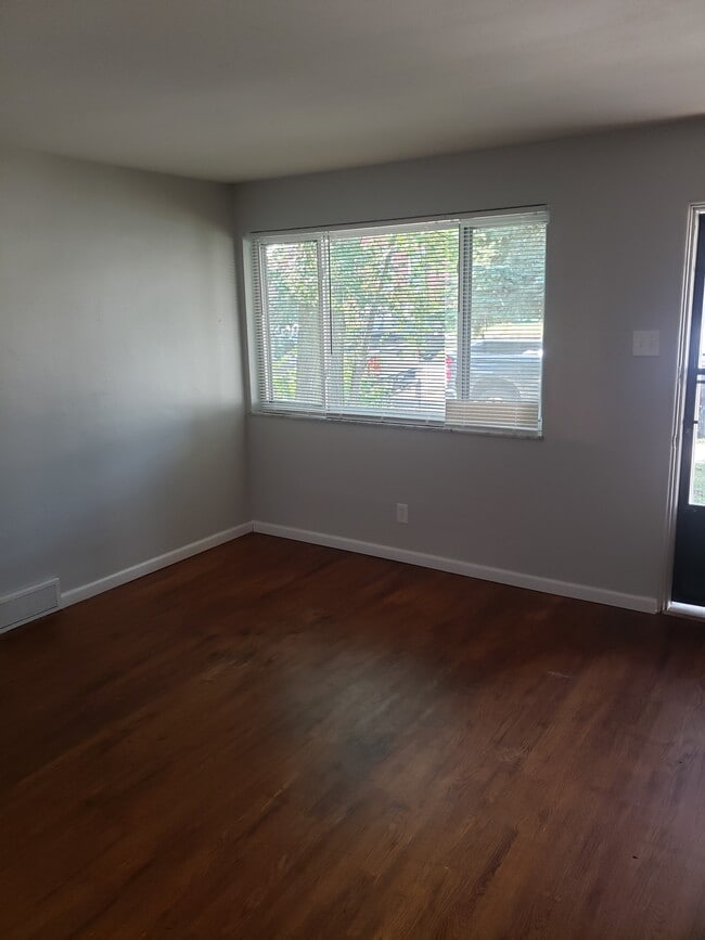 Building Photo - Minnesota Avenue Property (6914 & 6916)