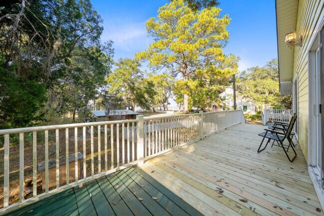 Building Photo - 1748 Malone Ln