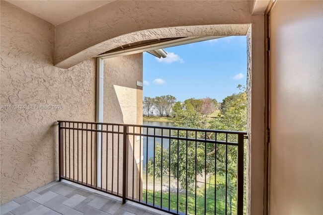 Building Photo - 151 SW 117th Ave