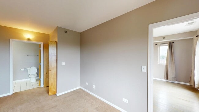 Building Photo - 6238 26th St
