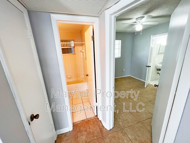 Building Photo - 5634 Grant St