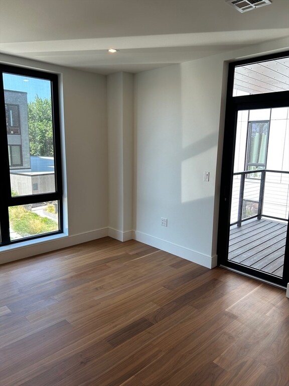 Building Photo - 1515 Commonwealth Ave