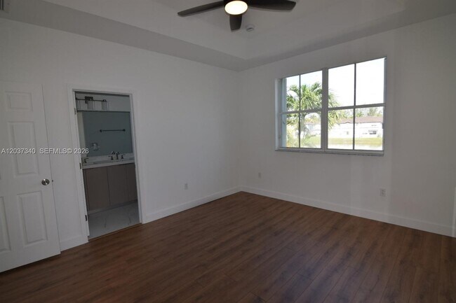 Building Photo - 7848 NW 114th Path