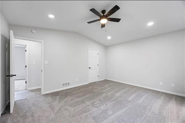 Building Photo - 2246 Hightrail Ct