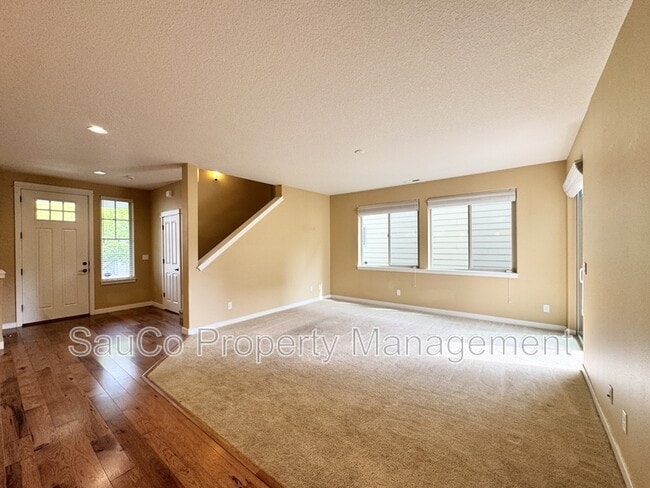 Building Photo - 16847 SW Tempest Way