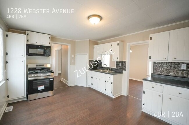 Building Photo - 1228 Webster Ave