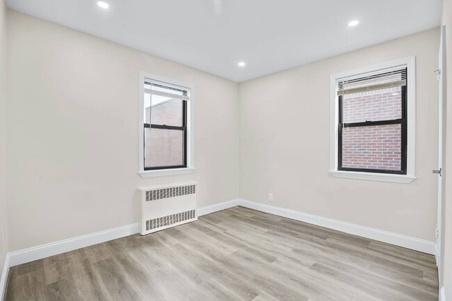 Building Photo - 7013 35th Rd