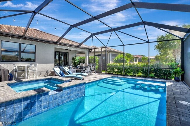 Building Photo - 10908 Clarendon St