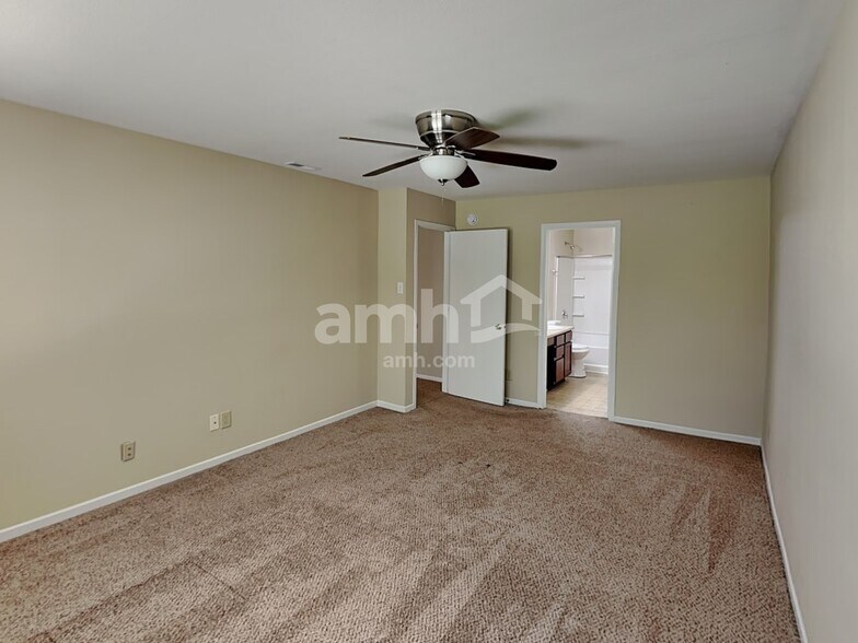 Building Photo - 8457 S Firefly Dr