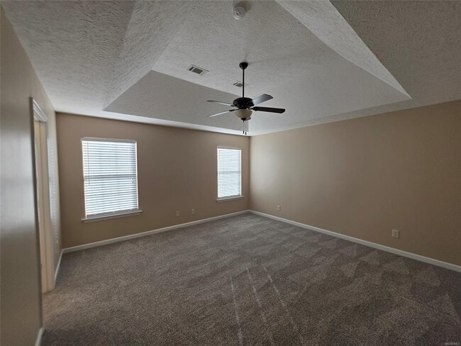 Building Photo - 6136 Old Post Lane