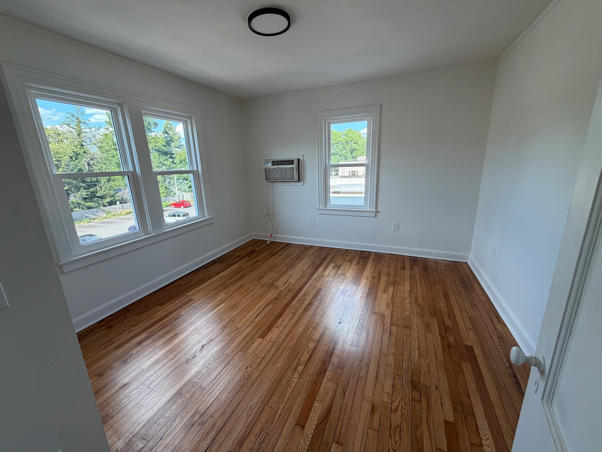 Building Photo - 223 Bellevue Ave