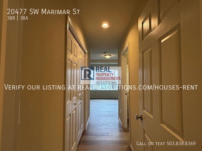 Building Photo - 20477 SW Marimar St