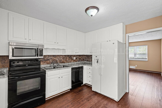 Building Photo - 1321 Timbercrest Dr