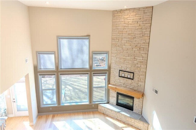 Building Photo - 8040 Scenic Ridge Wy