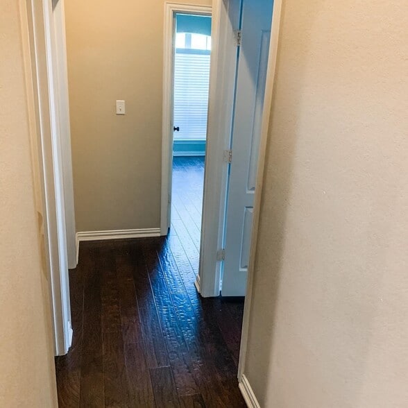 Building Photo - 354 Spyglass Dr