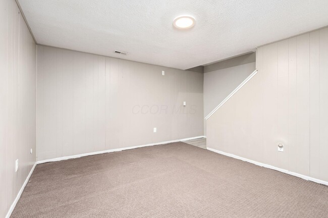 Building Photo - 1202 Worthington Woods Blvd