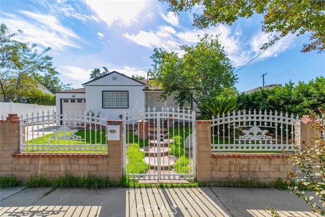 Building Photo - 15024 Marson St