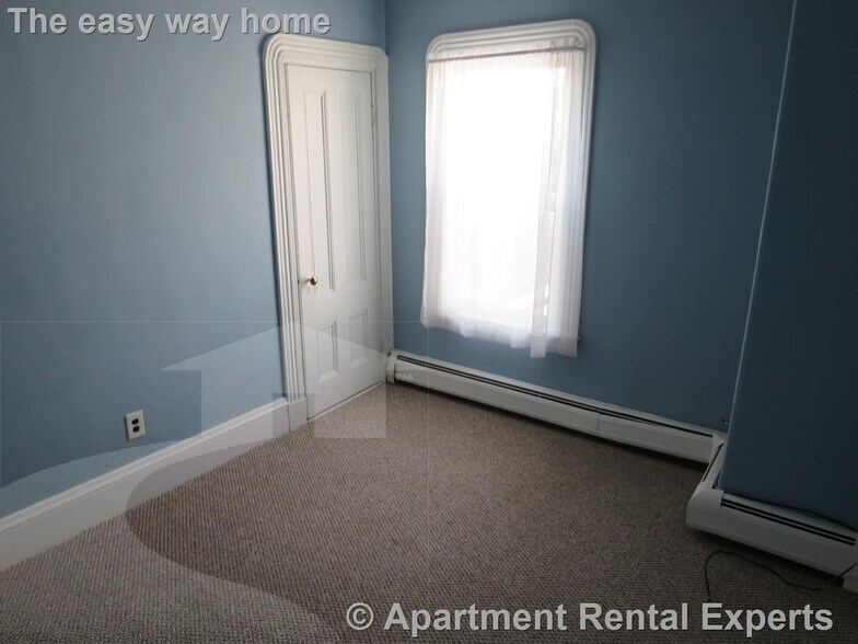 Building Photo - 286 Highland Ave