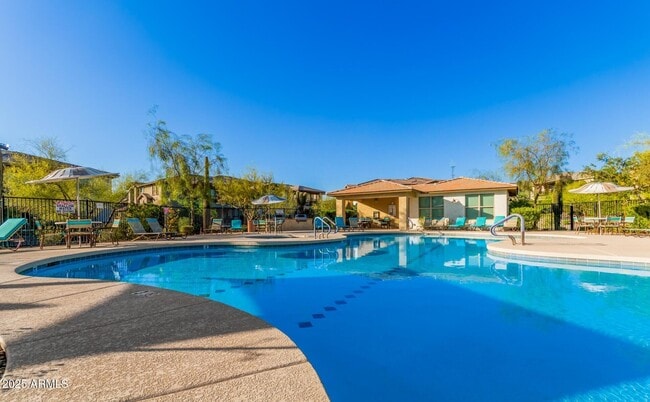 Building Photo - 5100 E Rancho Paloma Dr