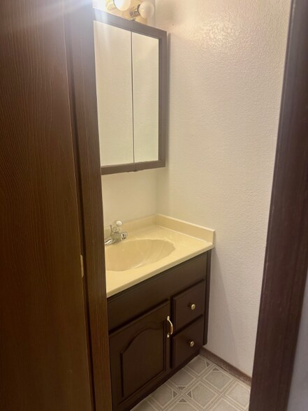 Building Photo - 1362 Firefly Cir