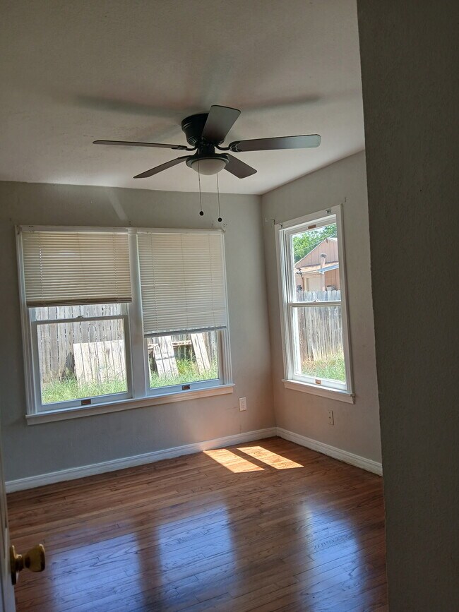 Building Photo - 3208 Cato Blvd