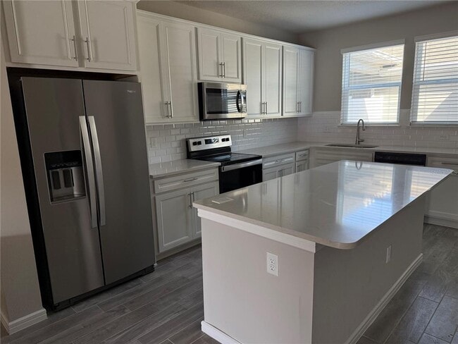 Building Photo - 14211 Lanikai Beach Dr