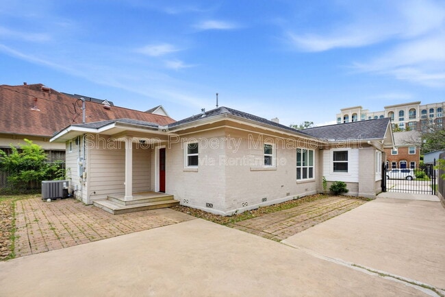 Building Photo - 1746 Colquitt St