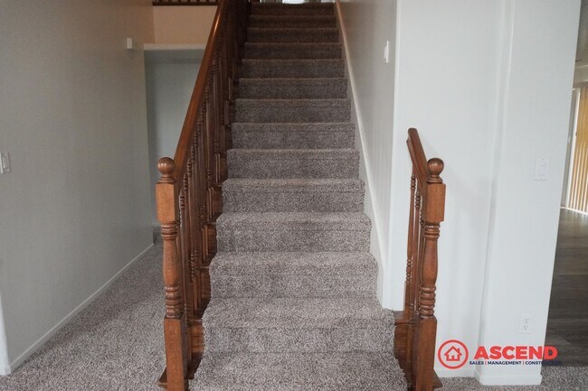 Building Photo - Corner Home Located in the Southwest!