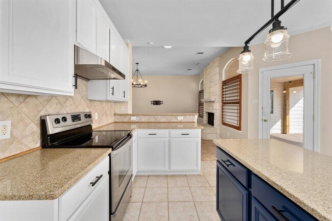 Building Photo - 1021 Westland Ridge Rd