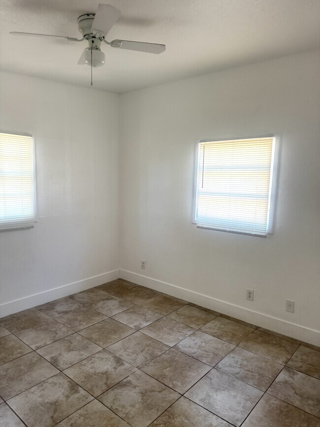 Building Photo - 1335 Warrington Wy