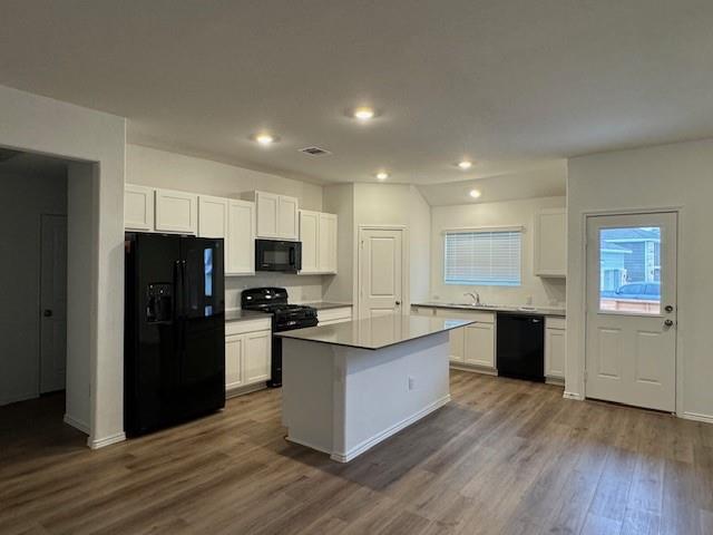 Building Photo - 222 Carmello