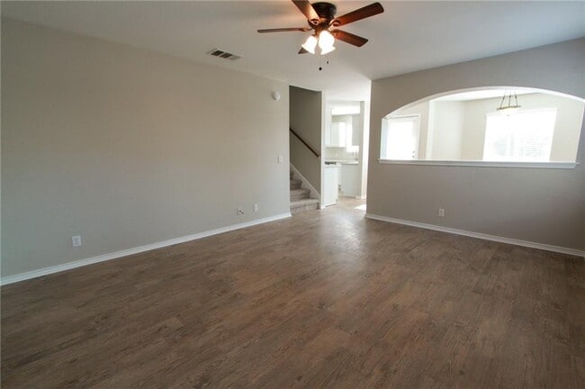 Building Photo - 14909 Chamberlain Ct