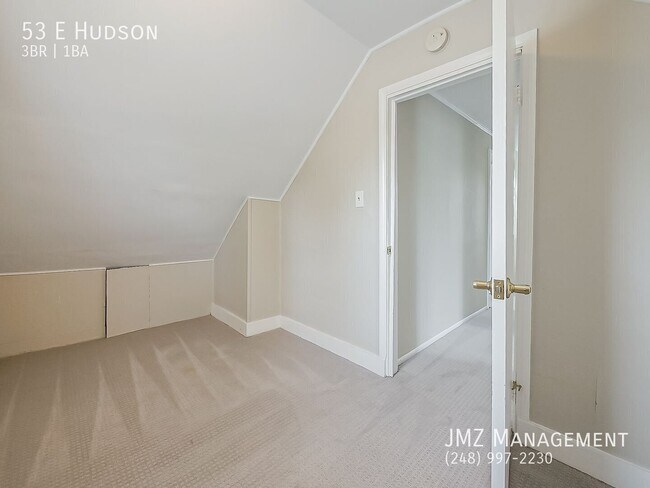 Building Photo - 53 E Hudson Ave