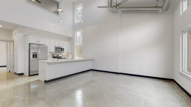 Building Photo - 3842 Dylan Pl
