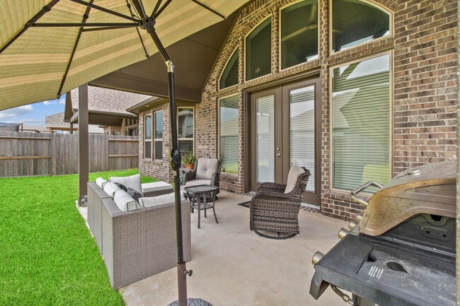 Building Photo - 8735 Morris Wds Dr