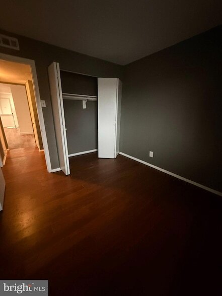Building Photo - 3928 Stone Gate Dr